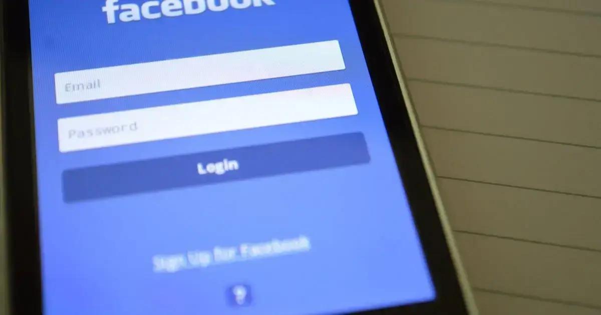 Configurações de Privacidade nas Redes Sociais