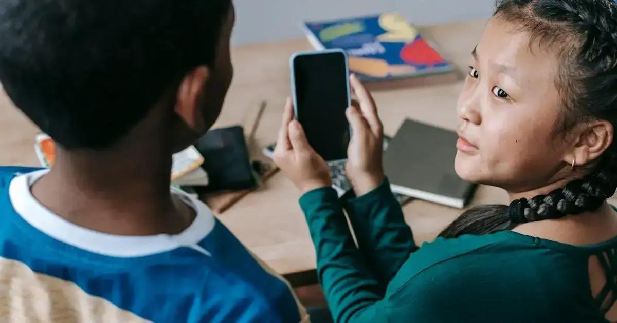 Segurança em aplicativos infantis: Como escolher apps seguros para seu filho