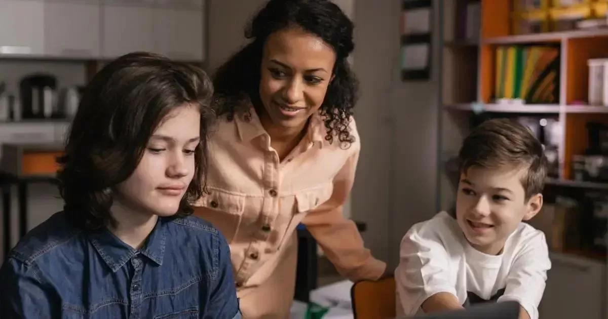 Papel dos Pais e Educadores